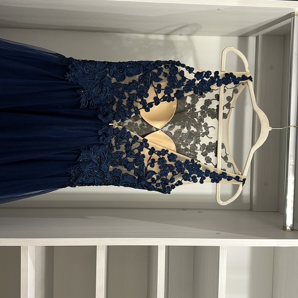 Camille beautiful royal blue dress - Picture 4 of 4